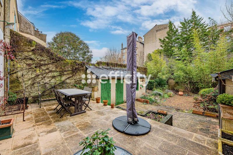 Maison - 143 m² - 7 pièces