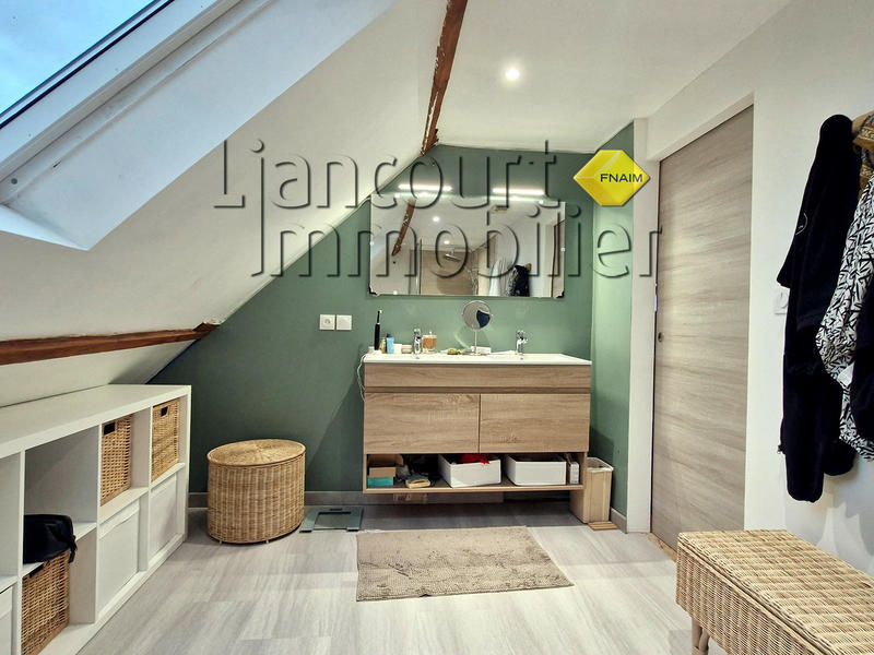 Maison - 128 m² - 6 pièces