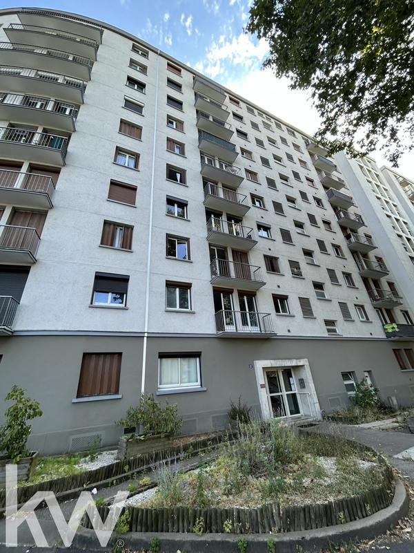 Appartement - 77 m² - 4 pièces