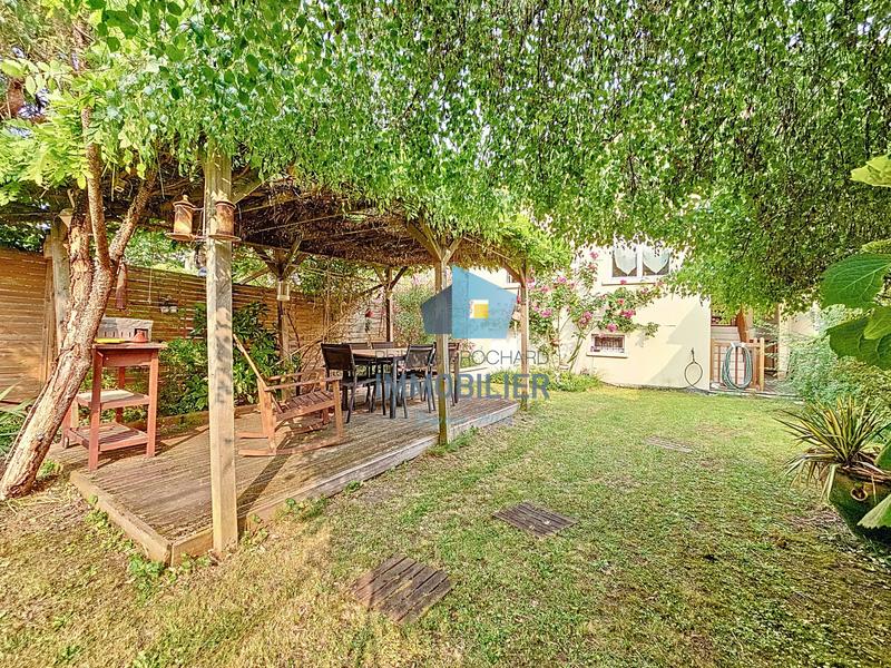 Maison - 105 m² - 6 pièces