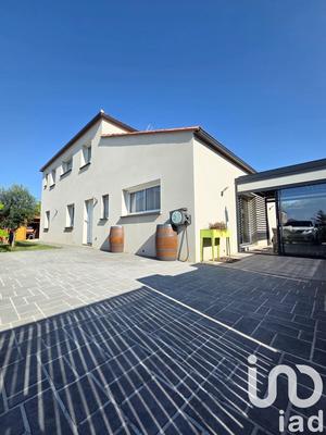 Maison - 195 m² - 7 pièces