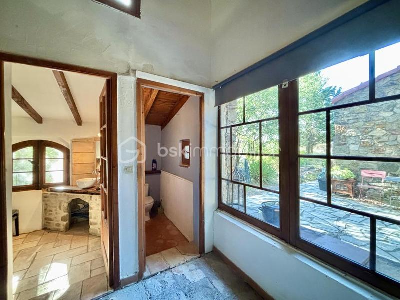 Propriété - 170 m² - 7 pièces