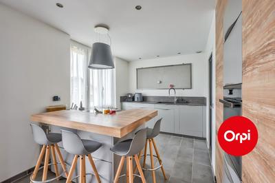 Appartement - 101 m² - 4 pièces