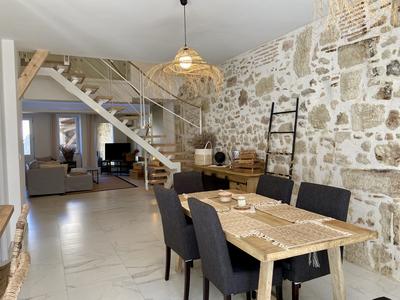 Maison traditionnelle - 141 m² - 3 pièces