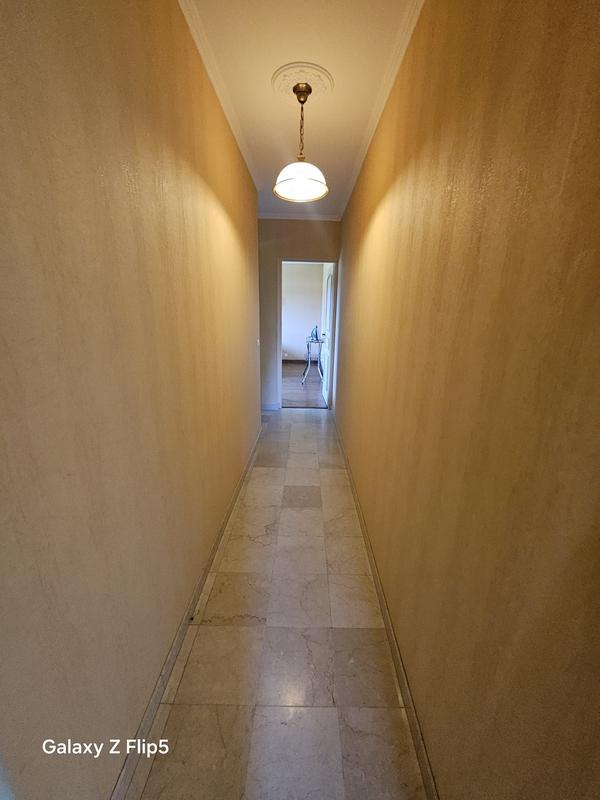 Maison - 180 m² - 9 pièces