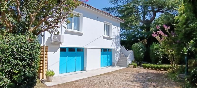 Maison - 84 m² - 3 pièces