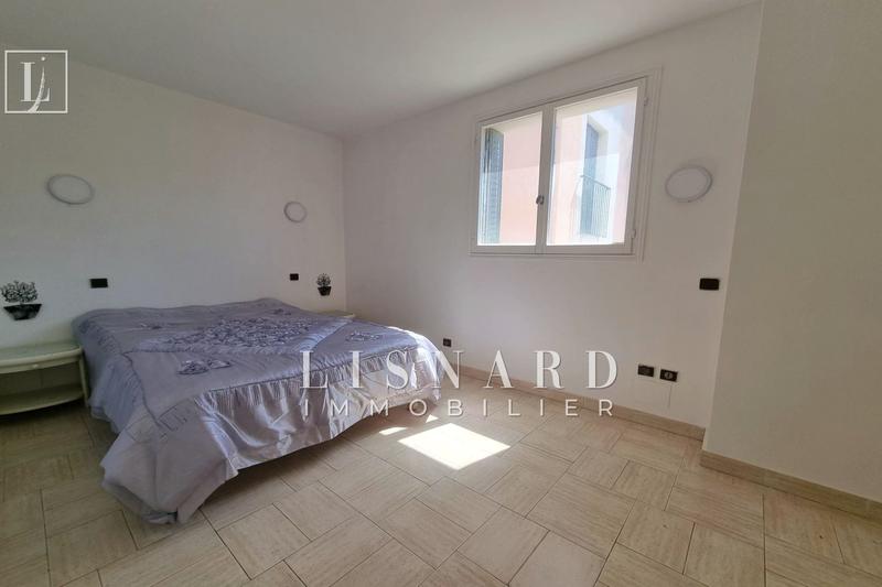 Appartement - 70 m² - 4 pièces