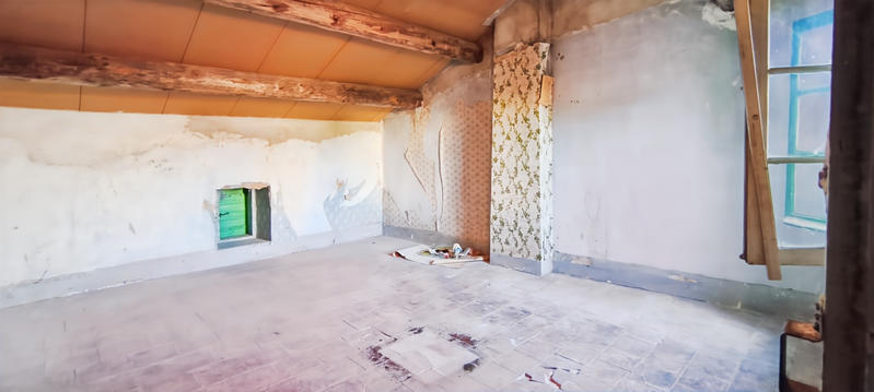 Maison - 120 m² - 9 pièces