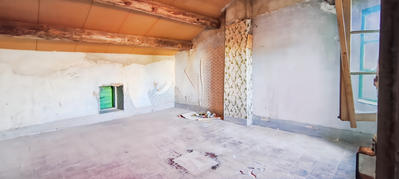 Maison - 120 m² - 9 pièces