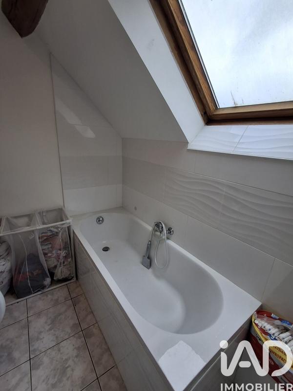 Maison - 161 m² - 7 pièces