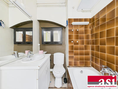 Local d'activités - 78 m² - 4 pièces