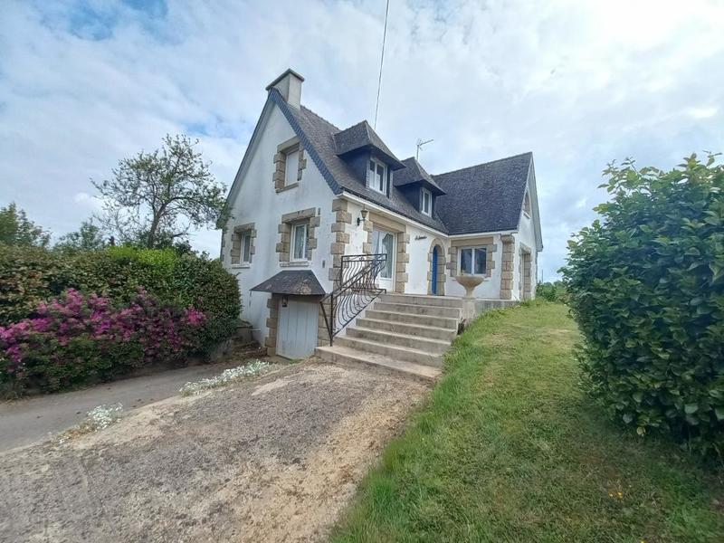 Maison - 138 m² - 6 pièces