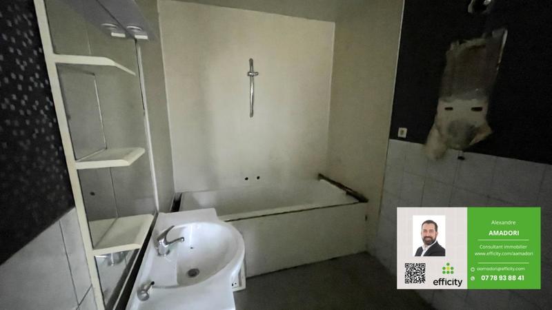 Maison - 104 m² - 5 pièces