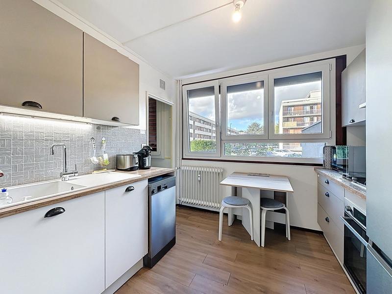 Appartement - 88 m² - 5 pièces