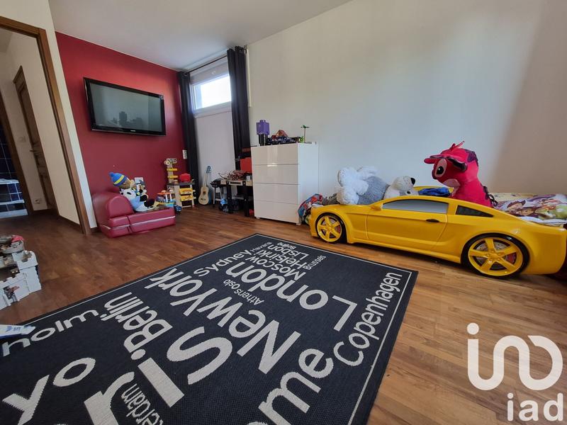 Maison - 312 m² - 6 pièces