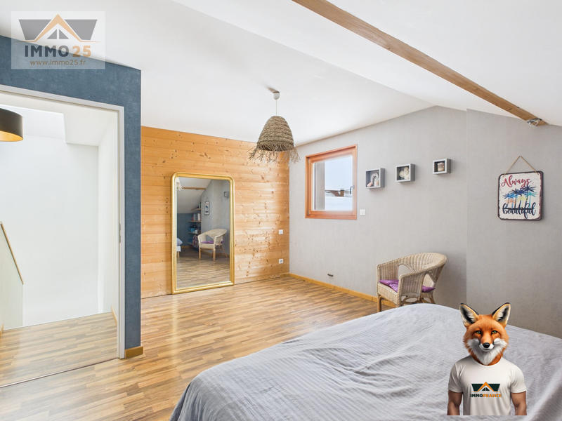 Maison - 169 m² - 6 pièces