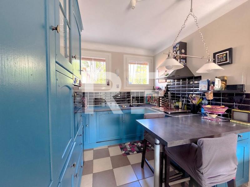 Propriété - 133 m² - 7 pièces