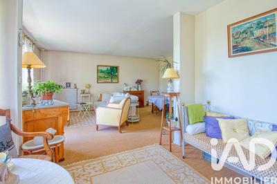 Appartement - 97 m² - 5 pièces