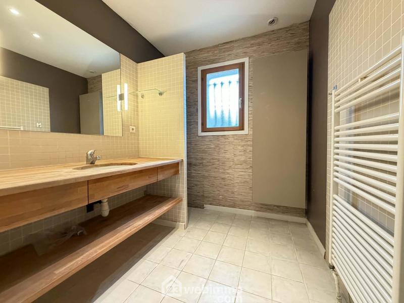 Maison - 120 m² - 6 pièces