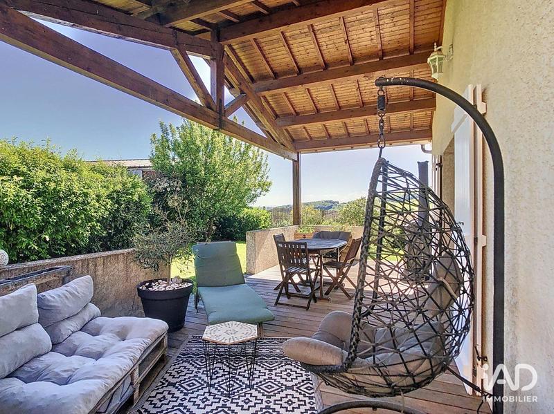 Maison - 160 m² - 5 pièces