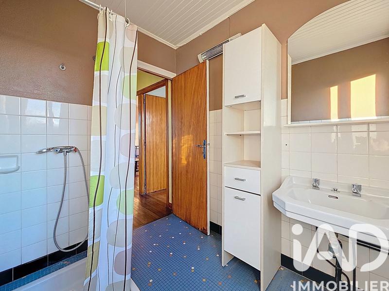 Maison - 96 m² - 5 pièces