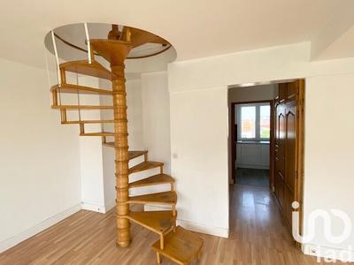 Appartement - 84 m² - 5 pièces