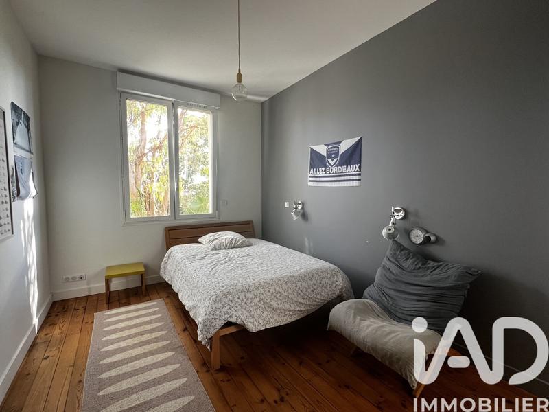 Maison - 225 m² - 7 pièces