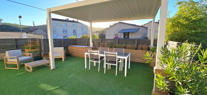 Maison - 163 m² - 6 pièces