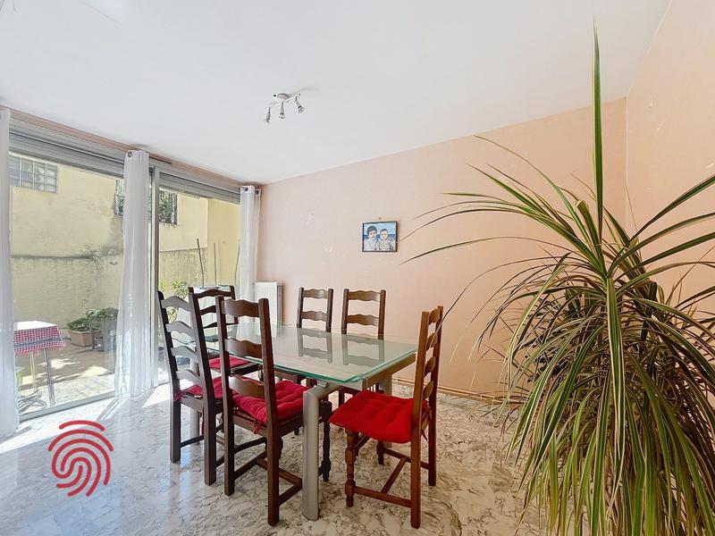 Appartement - 77 m² - 3 pièces