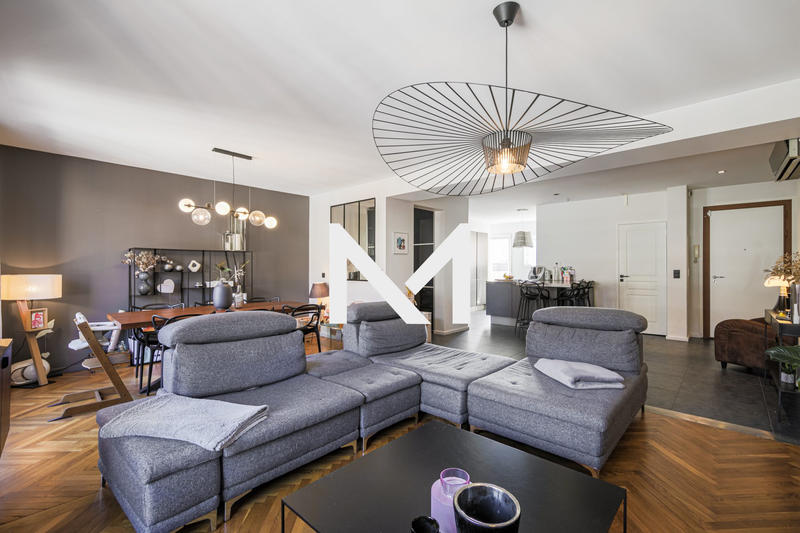 Appartement - 98 m² - 3 pièces