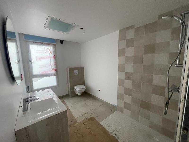 Appartement - 80 m² - 4 pièces