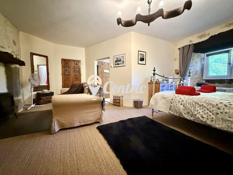 Ferme - 285 m² - 9 pièces