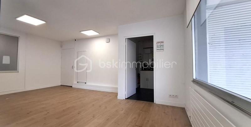 Local commercial - 66 m² - 3 pièces