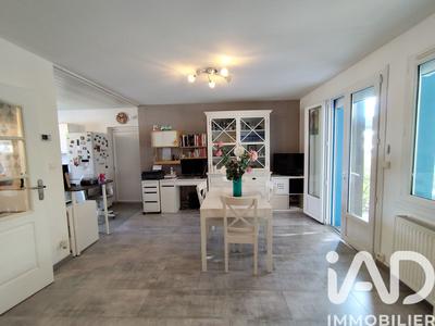 Maison - 106 m² - 6 pièces