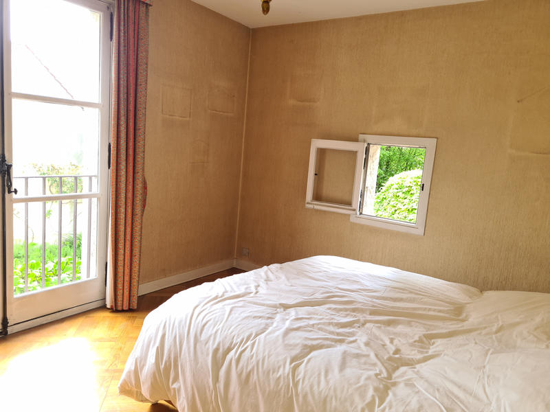 Propriété - 341 m² - 13 pièces