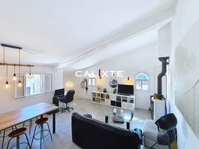 Maison - 96 m² - 3 pièces