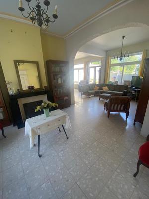 Maison - 186 m² - 6 pièces