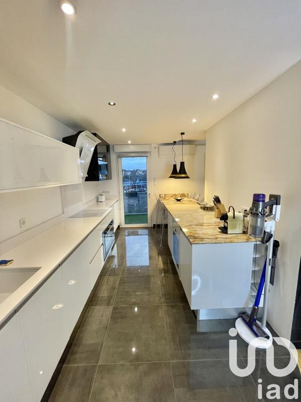 Appartement - 106 m² - 6 pièces