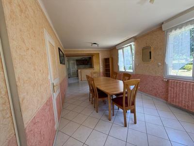 Maison - 128 m² - 5 pièces