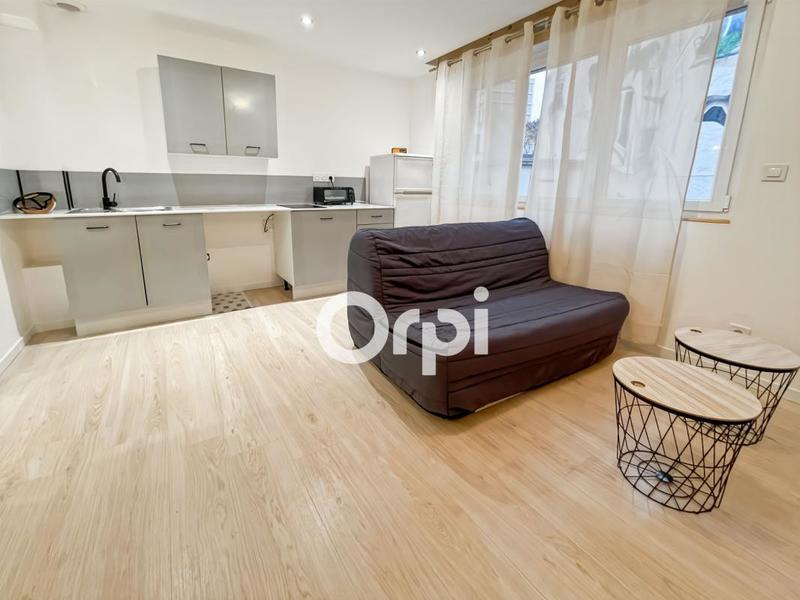 Studio - 16 m² - 1 pièce