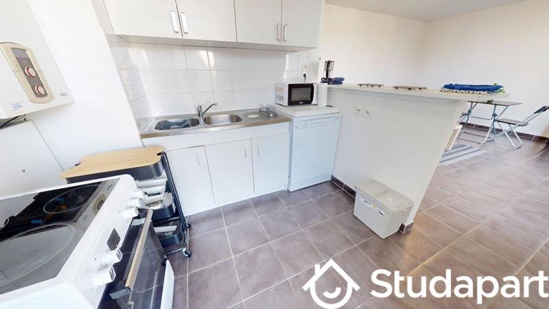 Chambre - 10 m² - 1 pièce