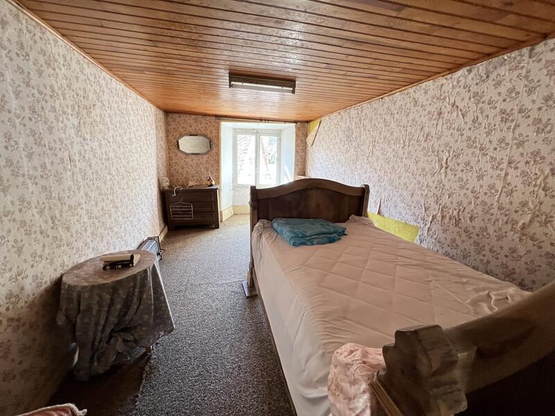 Maison ancienne - 150 m² - 10 pièces