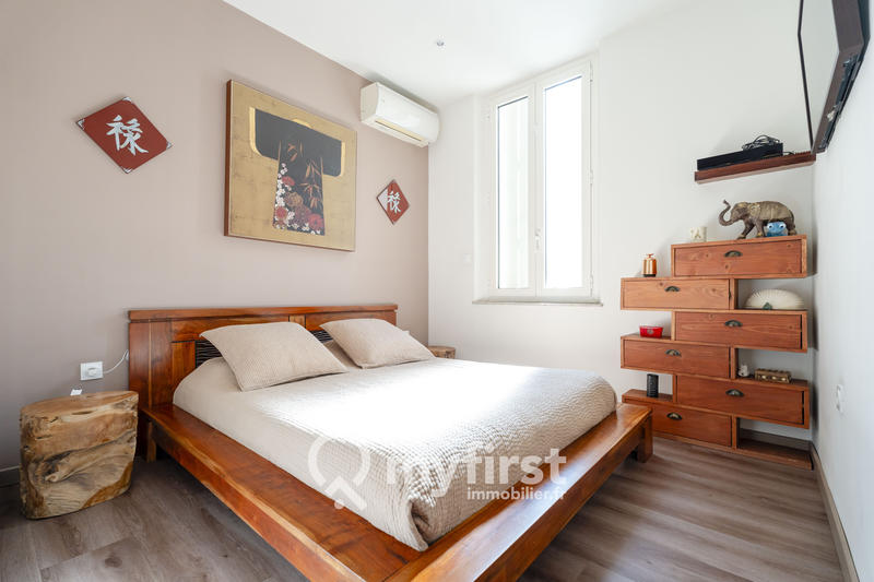 Appartement - 204 m² - 6 pièces