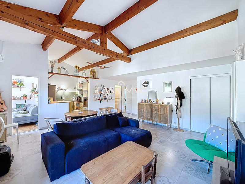 Appartement - 82 m² - 4 pièces