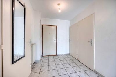 Appartement - 68 m² - 2 pièces