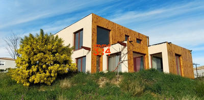 Villa - 150 m² - 6 pièces