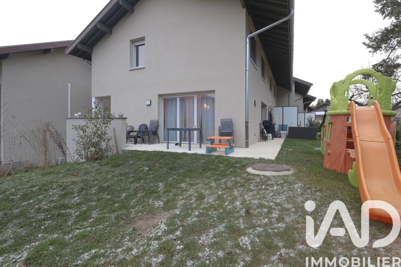 Maison - 96 m² - 4 pièces