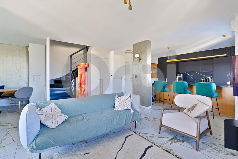 Duplex - 103 m² - 4 pièces