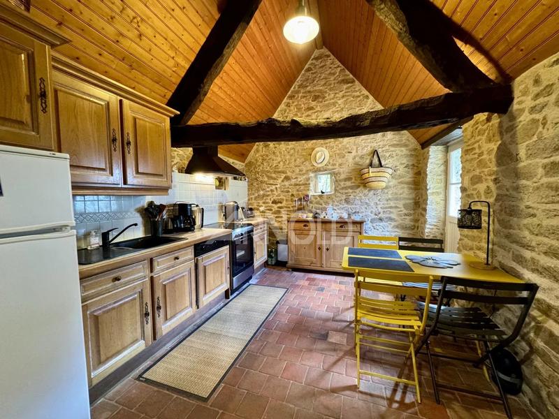 Maison - 99 m² - 4 pièces