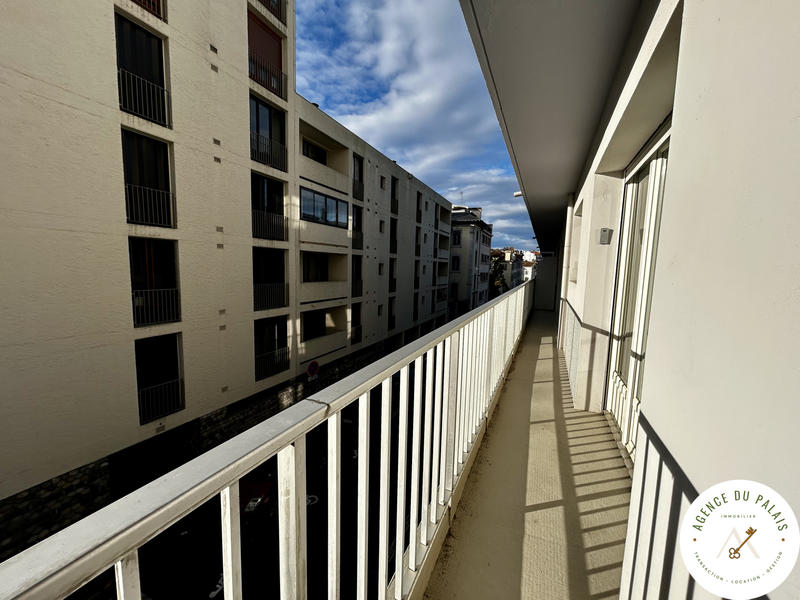 Appartement - 91 m² - 4 pièces